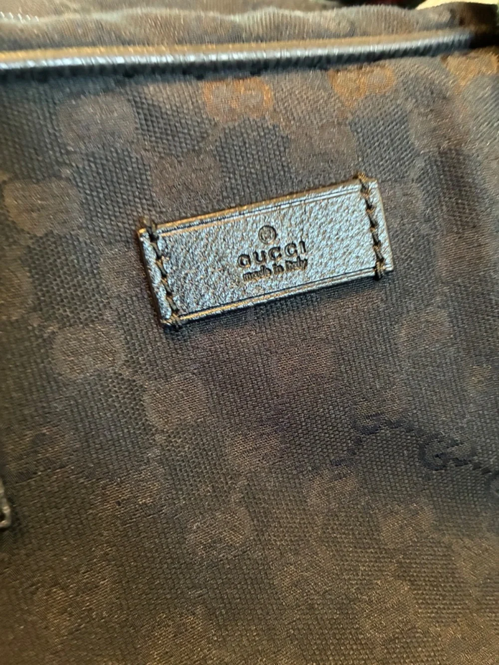 Gucci black used